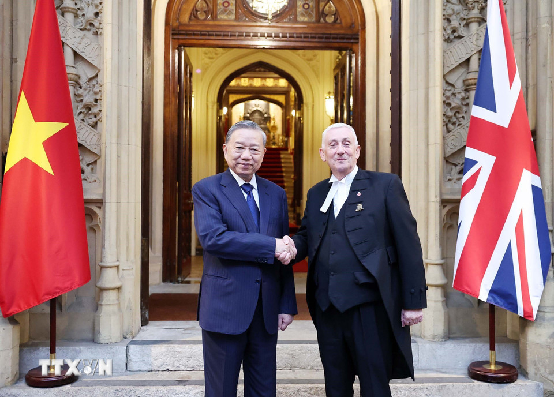 英国国会领导人对越南的发展印象深刻,称越南为“亚洲之虎”